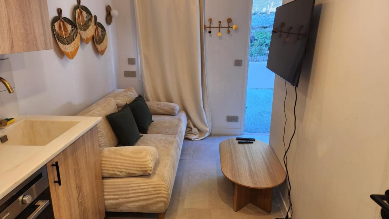 Charmant Studio Сен-Тропе Экстерьер фото